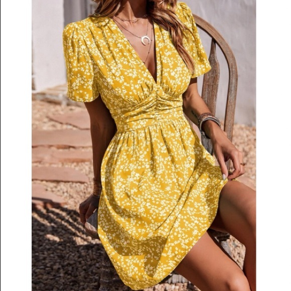 Boho floral print puff sleeve dress - Picture 5 of 16